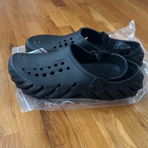 CROCS Men's Black Lightweight Slip-On Clog Loafers